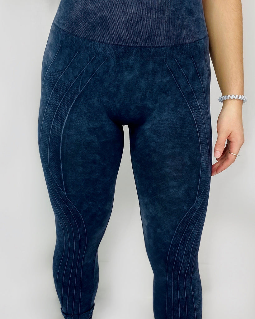 Lined Off Legging