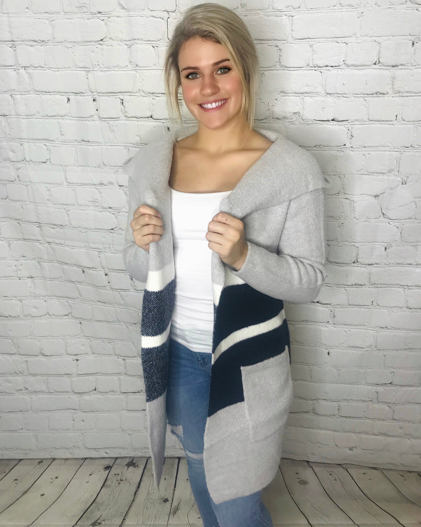 CHARLEE CARDI