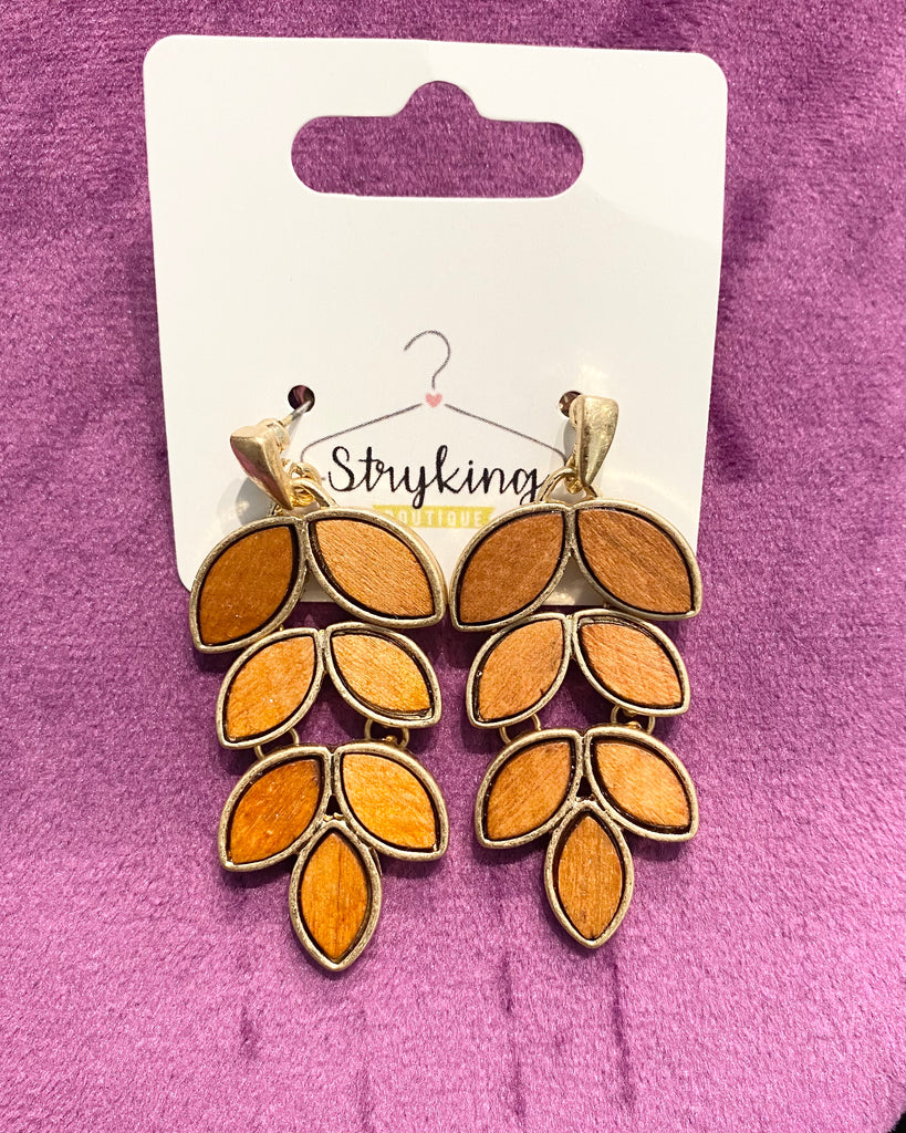 Leafy earring