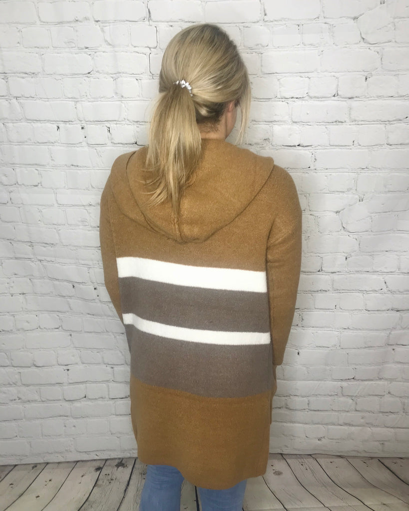 CHARLEE CARDI