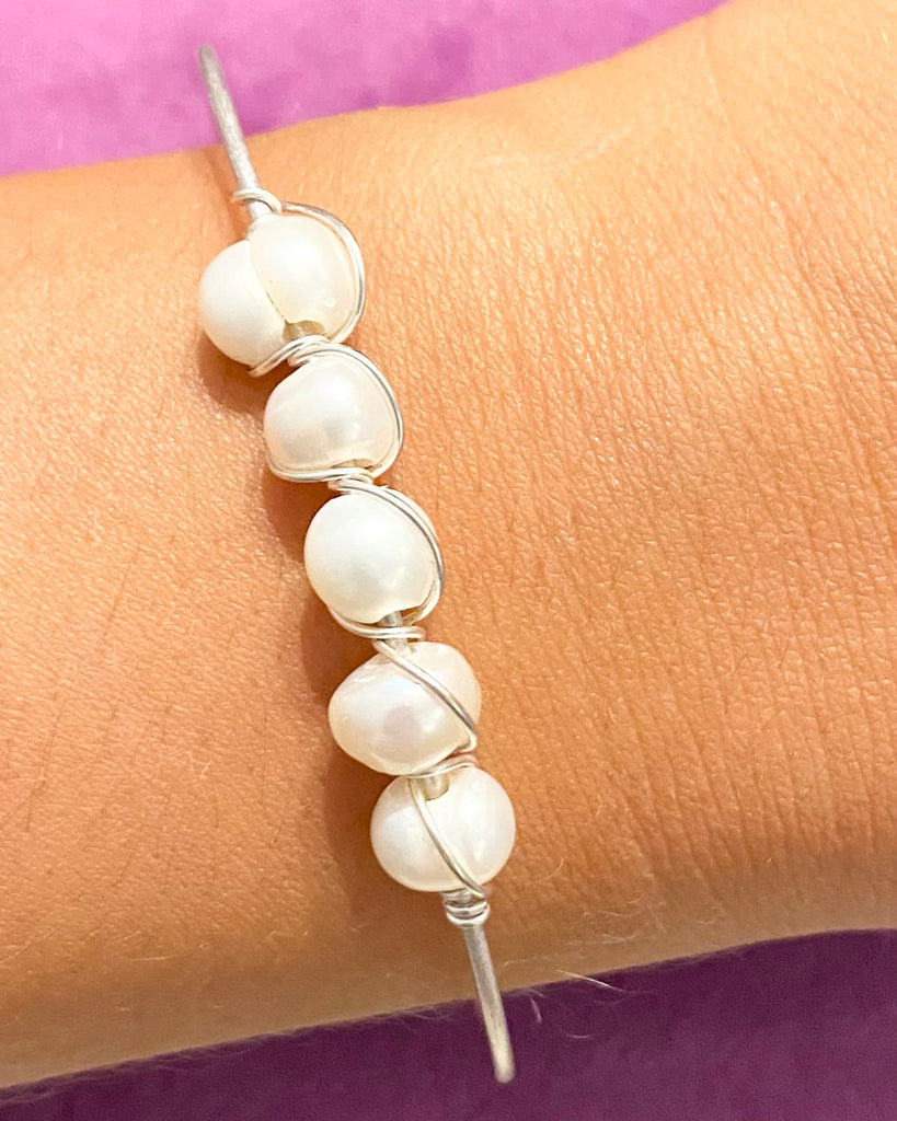 Pearly bracelet