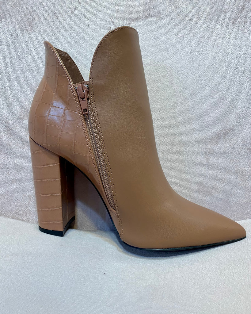 Signal booties