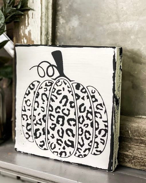 Leopard Pumpkin Sign