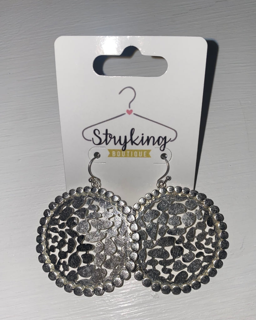 Dainty Earring