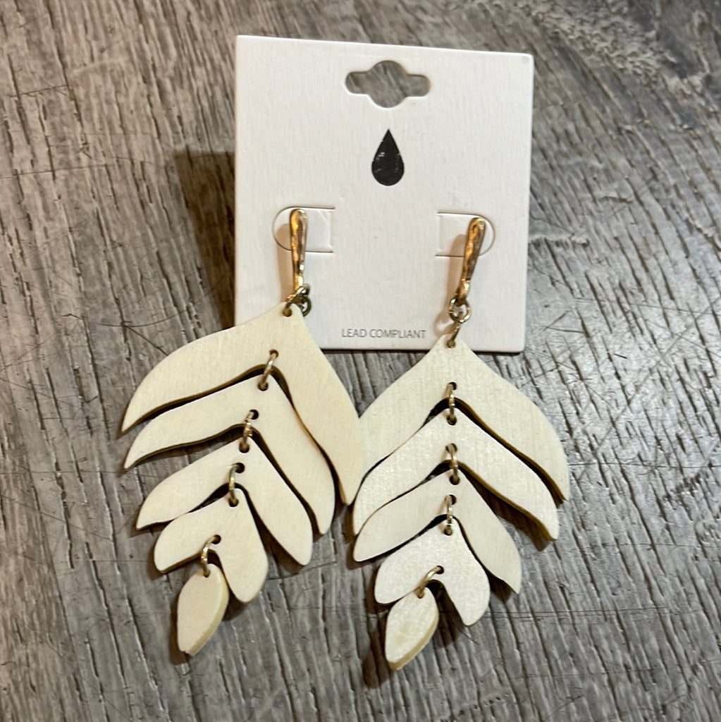 Ahloa Leaf Earrings
