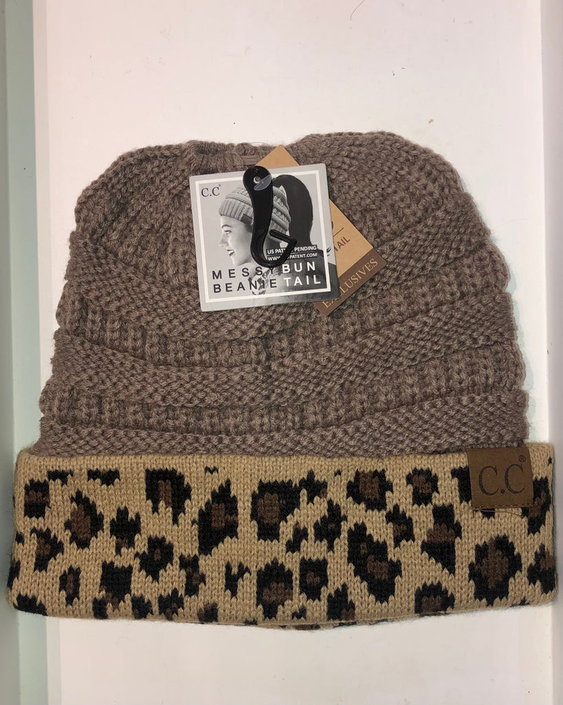 CC Beanie Ponytail 37