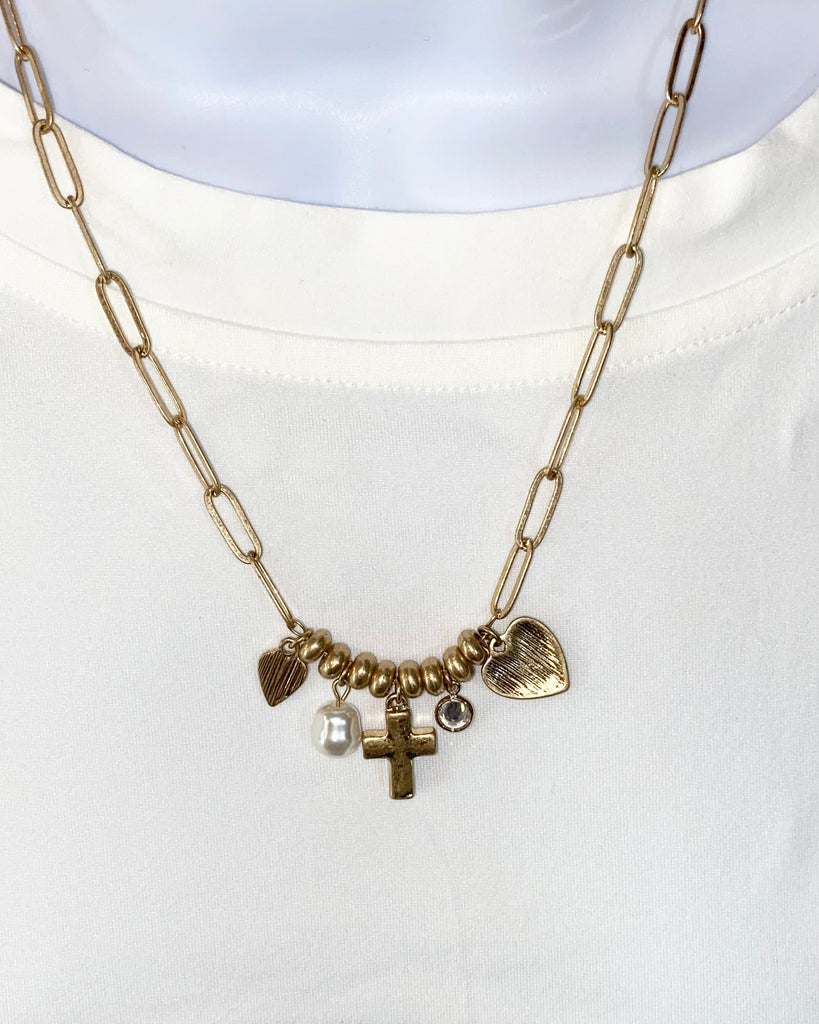 Pearly cross necklace