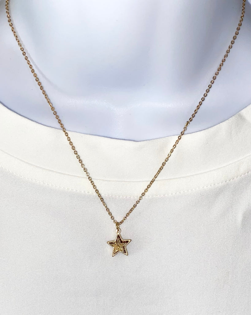 Shining stars necklace