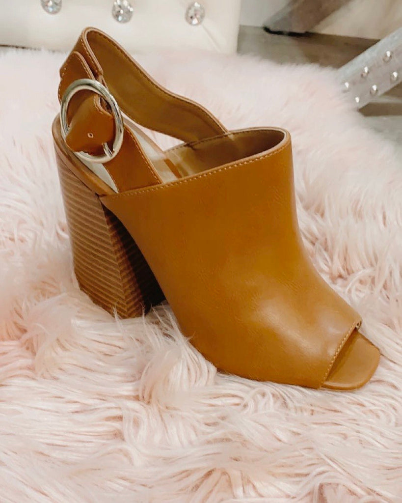 Chandler Chunk Heel