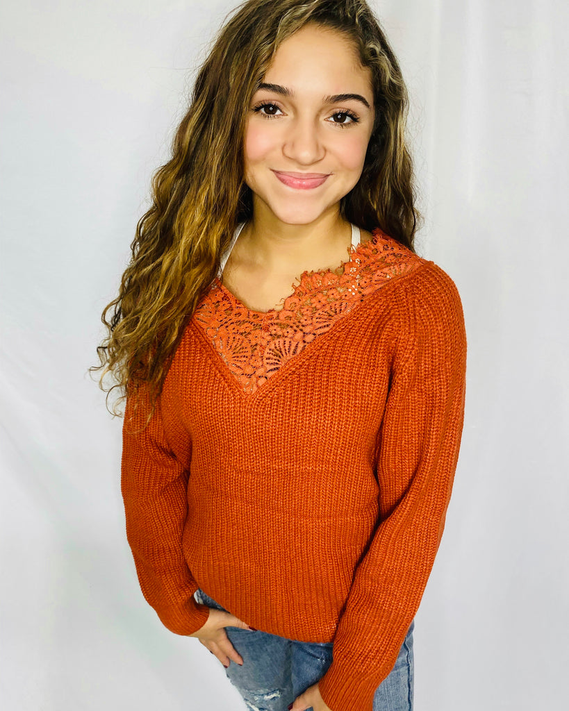 Taneth Sweater